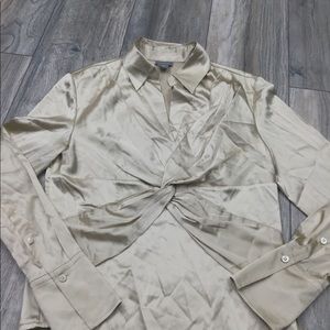 Ann Taylor size 10 gold blouse